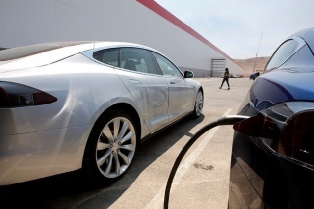 L&rsquo;Etat va favoriser l&rsquo;essor des véhicules électriques