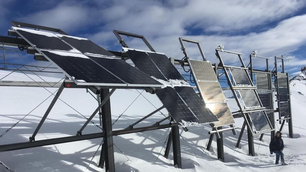 [Ailleurs] Produire plus d&rsquo;énergie solaire en hiver grâce à la neige