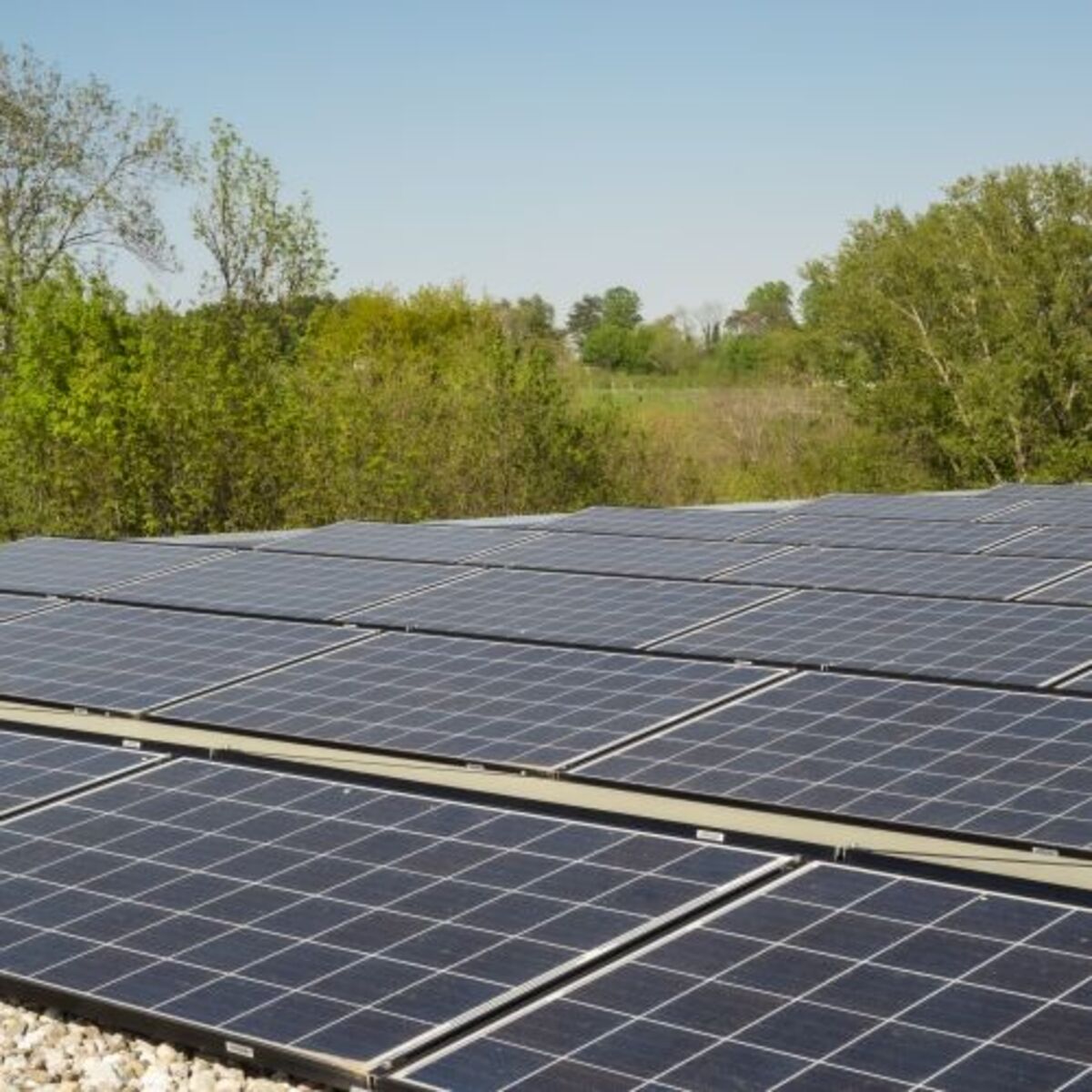 7 IDÉES REÇUES SUR L’ÉNERGIE SOLAIRE