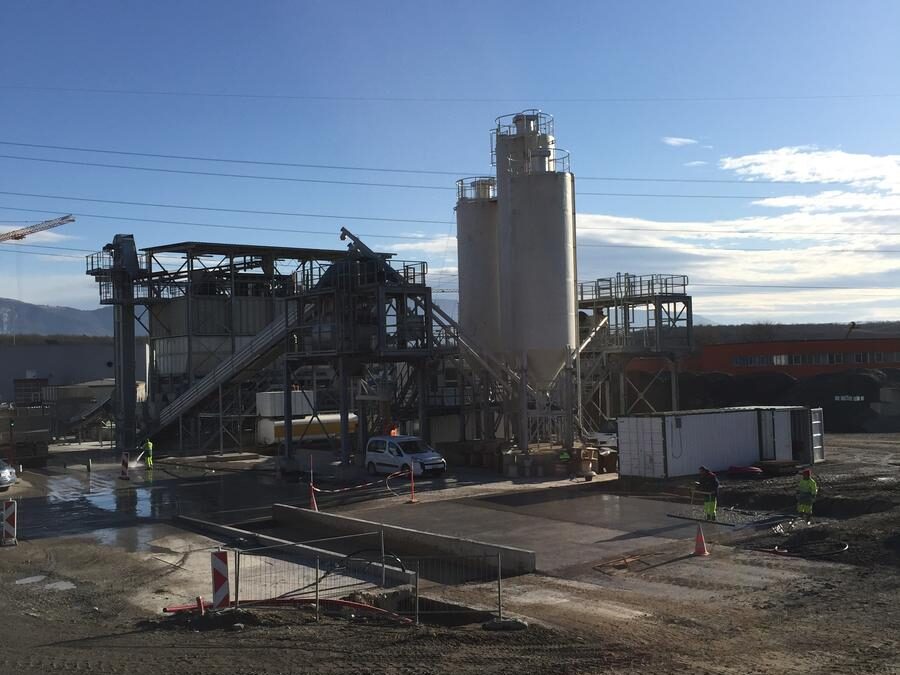 SOREVAL inaugure sa centrale à béton et son matériau DEVAREM 50