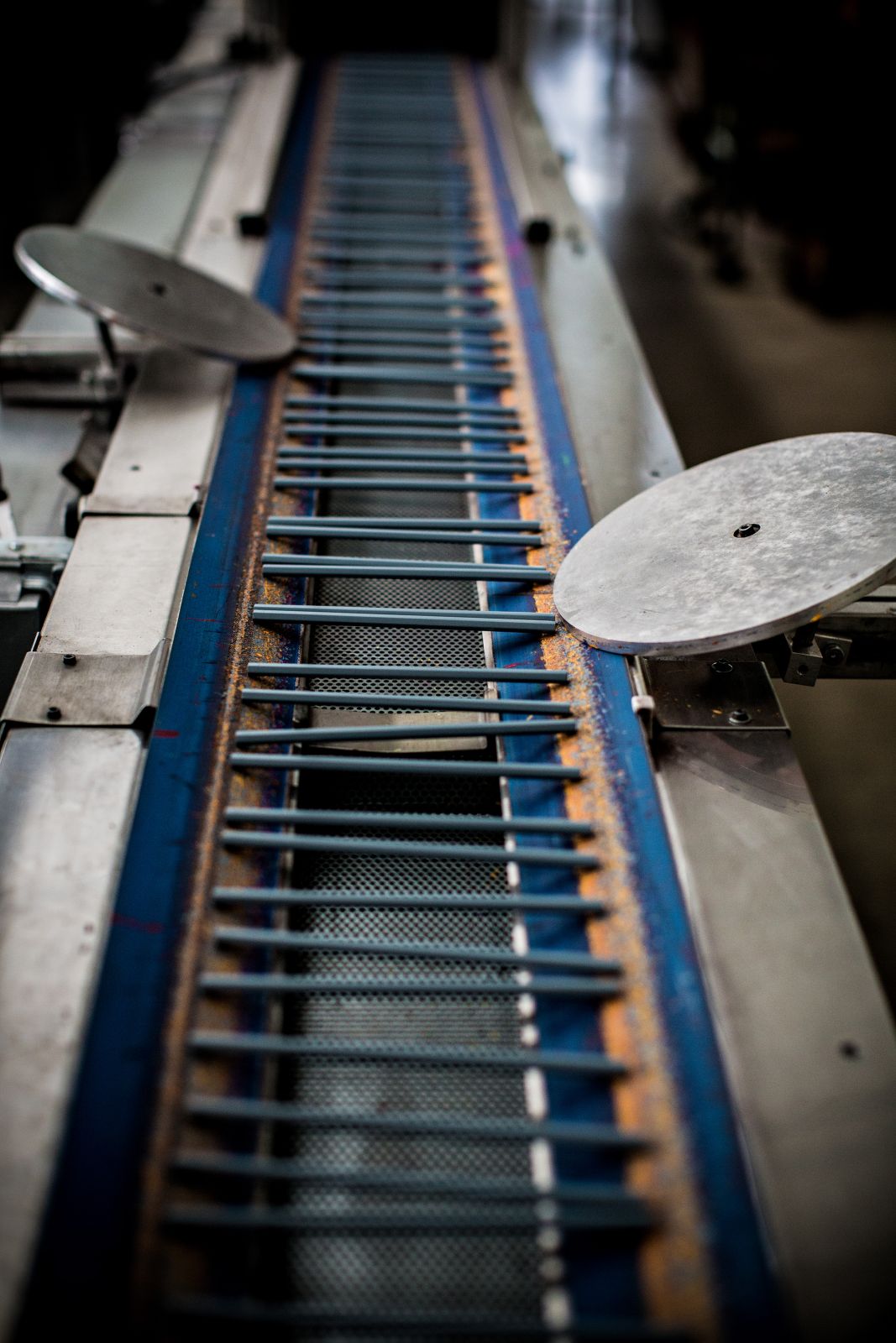 Le vernissage aqueux des crayons de couleurs