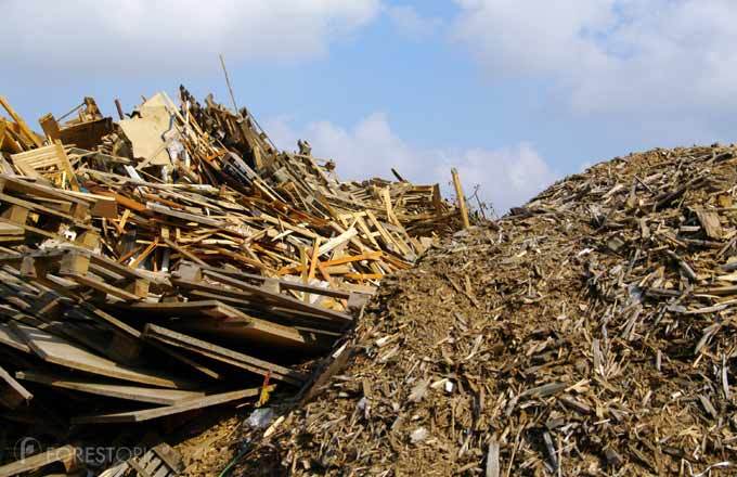 En France, le bois de recyclage en crise de débouchés